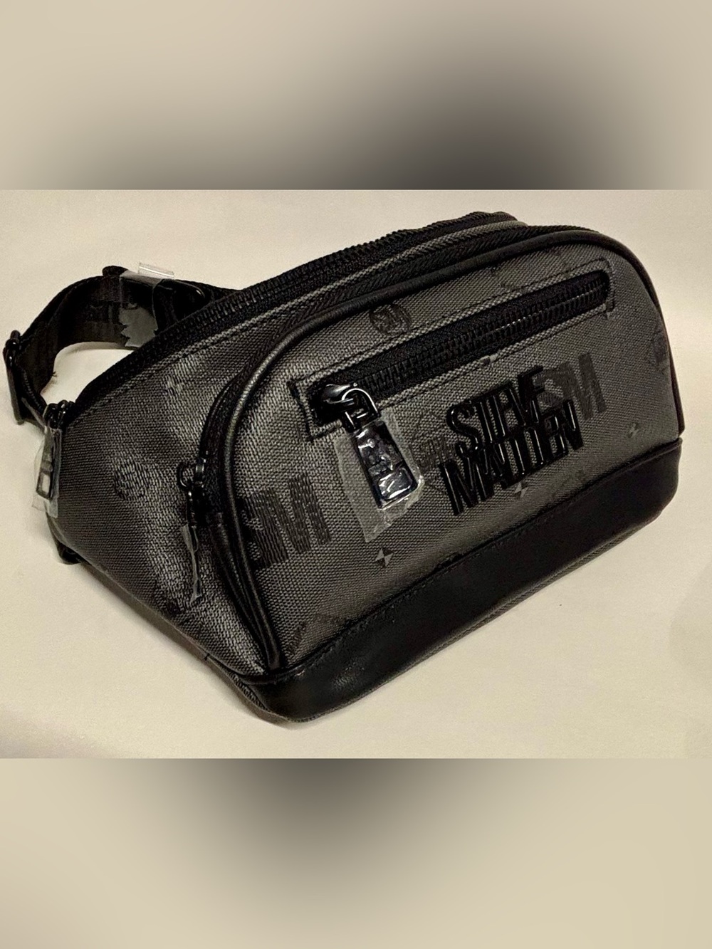 Steve Madden Black Textured Unisex Belt Bag